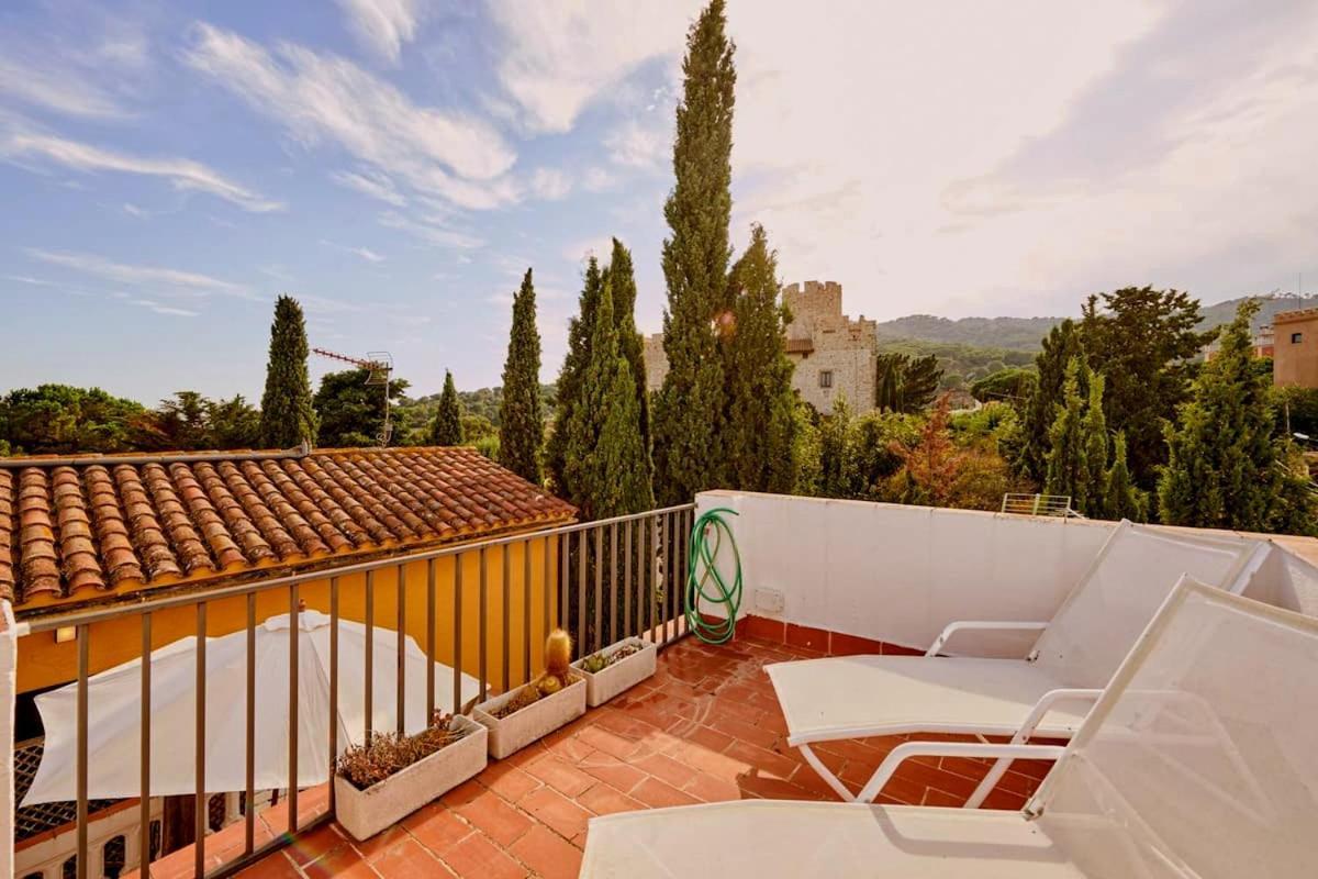 Villa Casa De Pueblo Junto Barcelona Centro Vilassar De Dalt Esterno foto