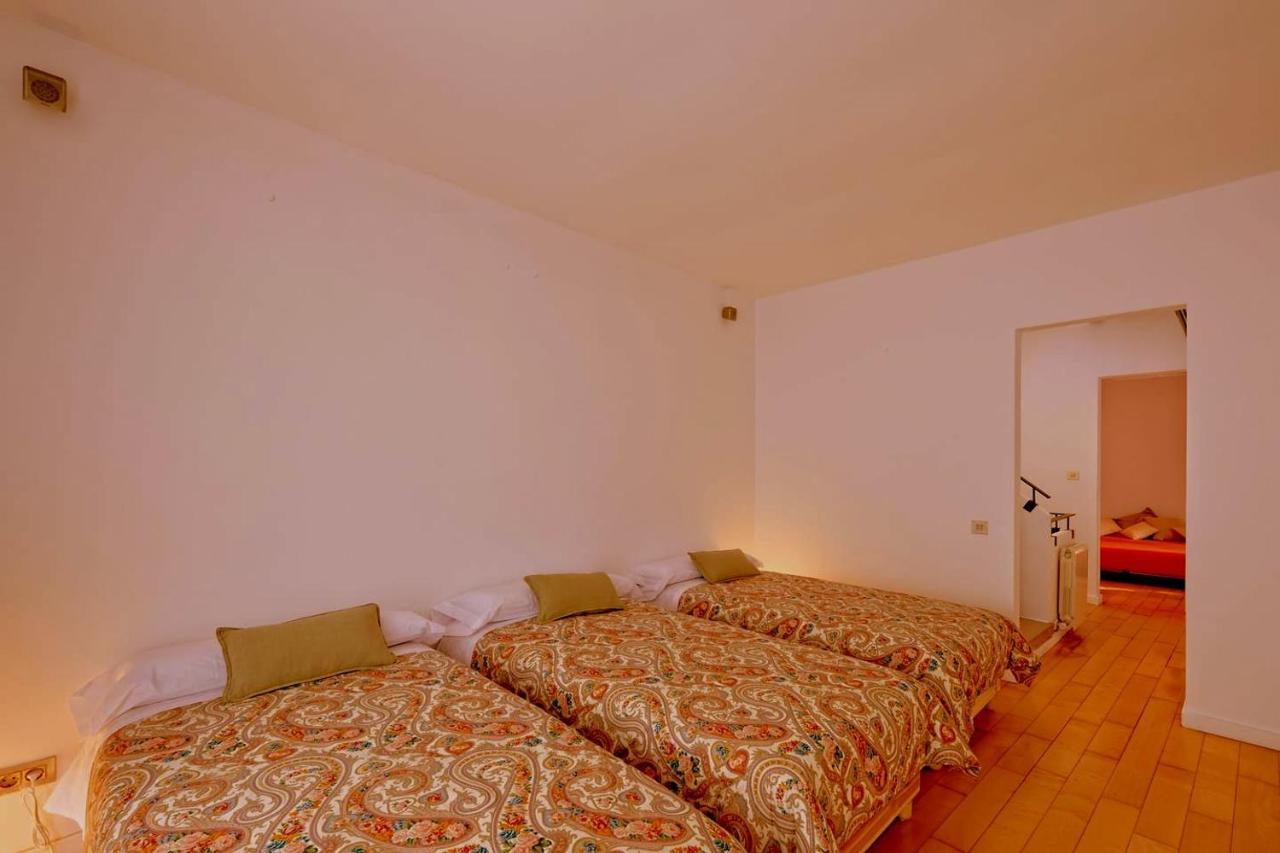 Villa Casa De Pueblo Junto Barcelona Centro Vilassar De Dalt Esterno foto